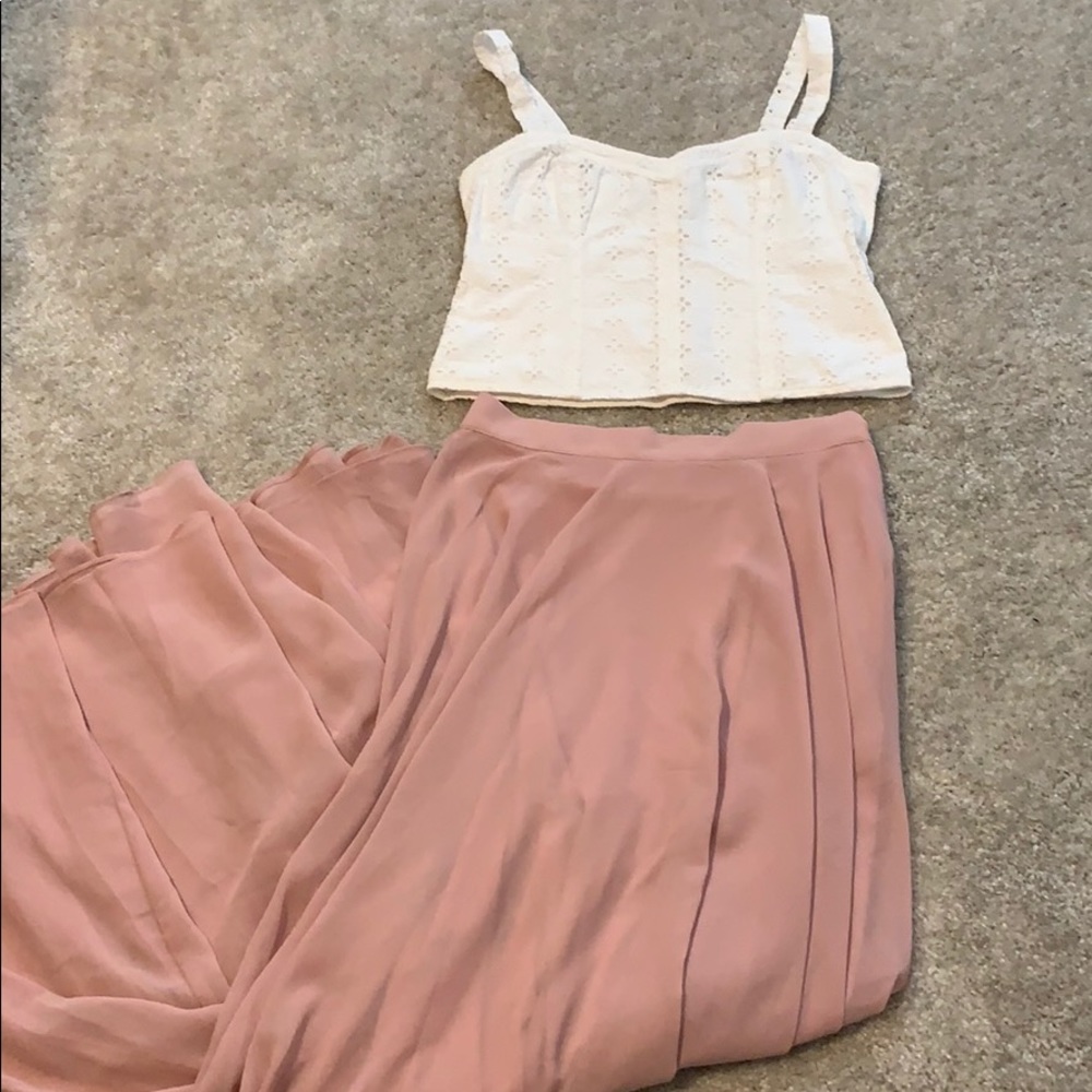White crop top
